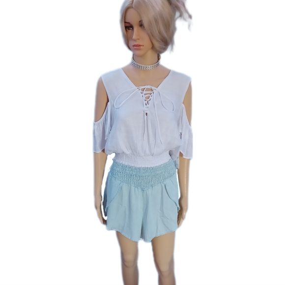 NEW!Guess XL blue smock tulip shorts - Picture 2 of 12